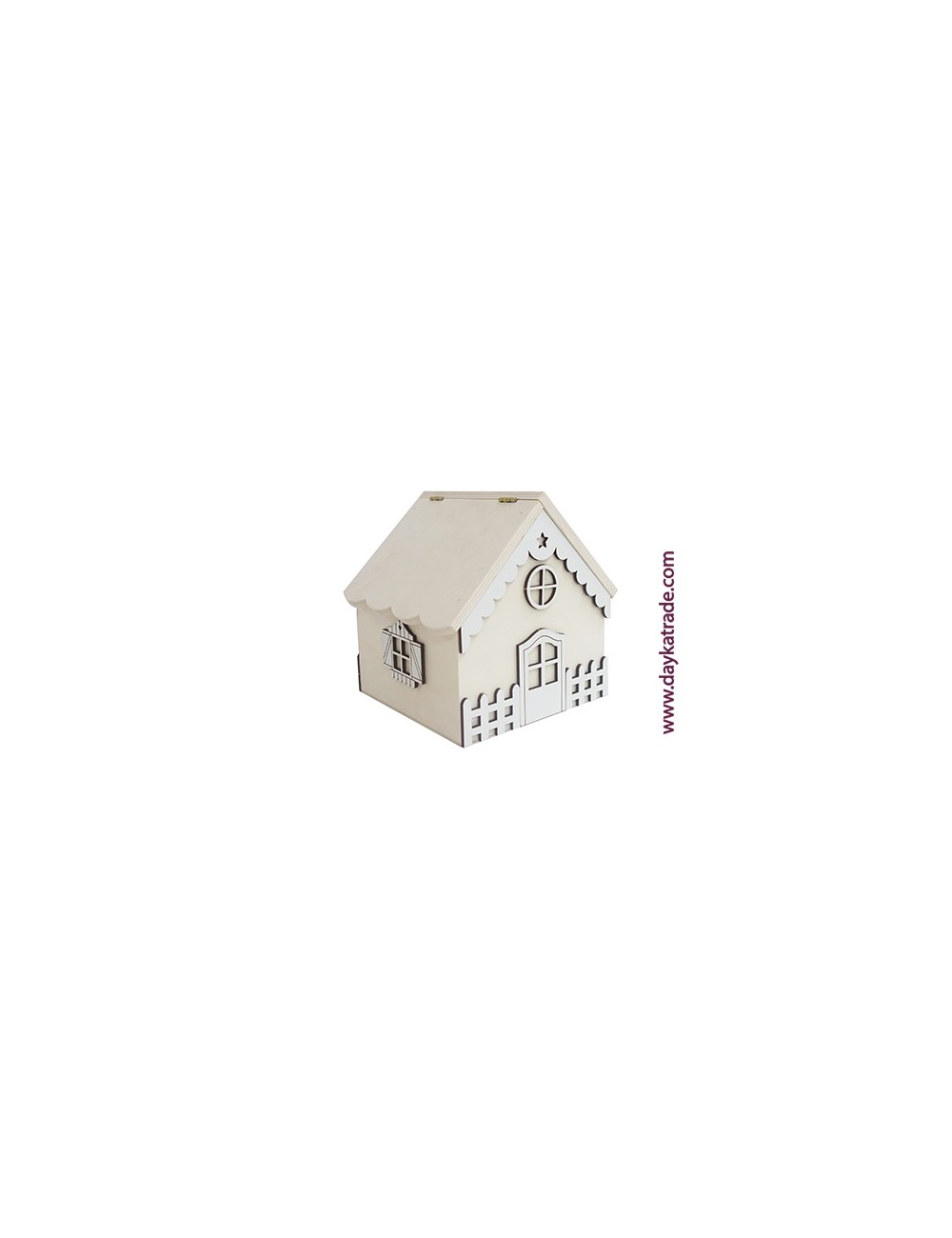 Casita de madera con elementos decorativos